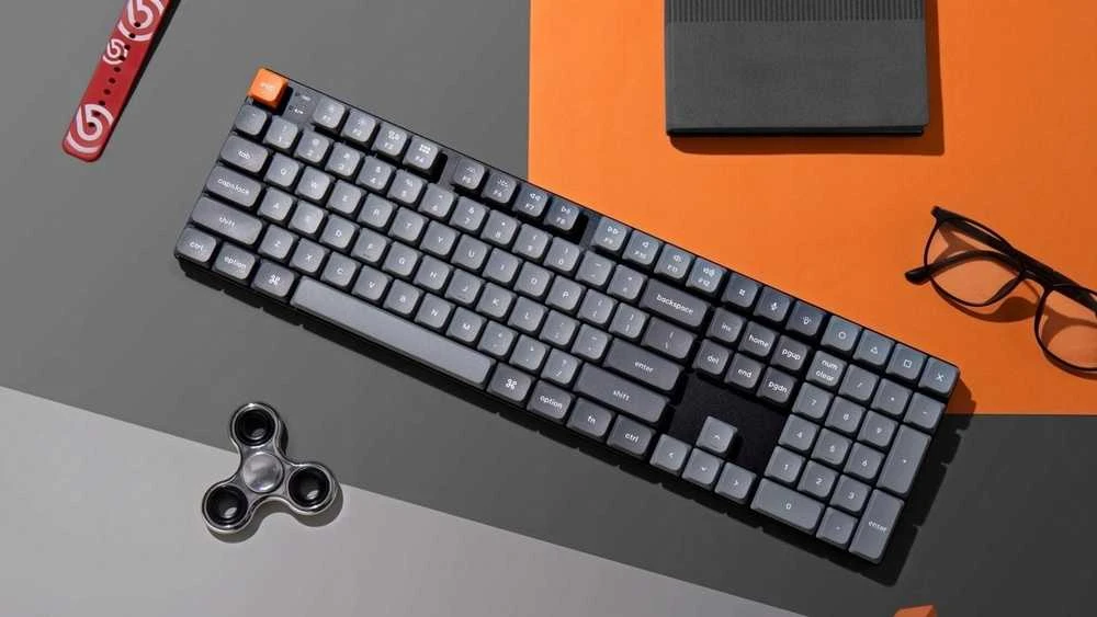 Klaviatūra žaidimams Keychron K5 Max Gateron Brown (Low Profile) belaidė mechaninė su pašvietimu szaro-juoda