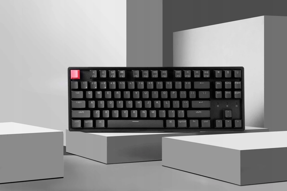 Klaviatūra žaidimams Keychron K8 V2 Keychron Super Raudona belaidė mechaninė su pašvietimu juoda