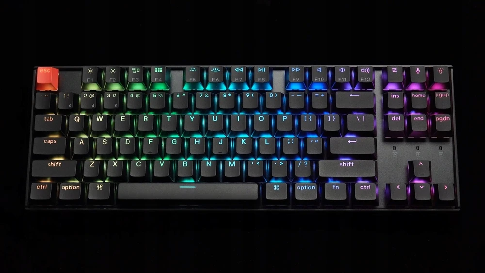 Klaviatūra žaidimams Keychron K8 V2 Keychron Super Brown belaidė mechaninė su pašvietimu juoda