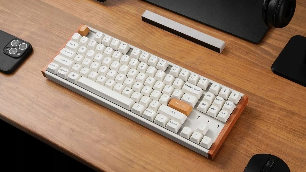 Keychron K8 HE SE Wireless Belaidė Žaidimų Klaviatūra | Baltas, Gateron Magnetic Nebula