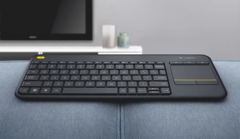 Belaidė klaviatūra Logitech K400 Plus su jutikliniu kilimėliu, DE išdėstymas, Juoda