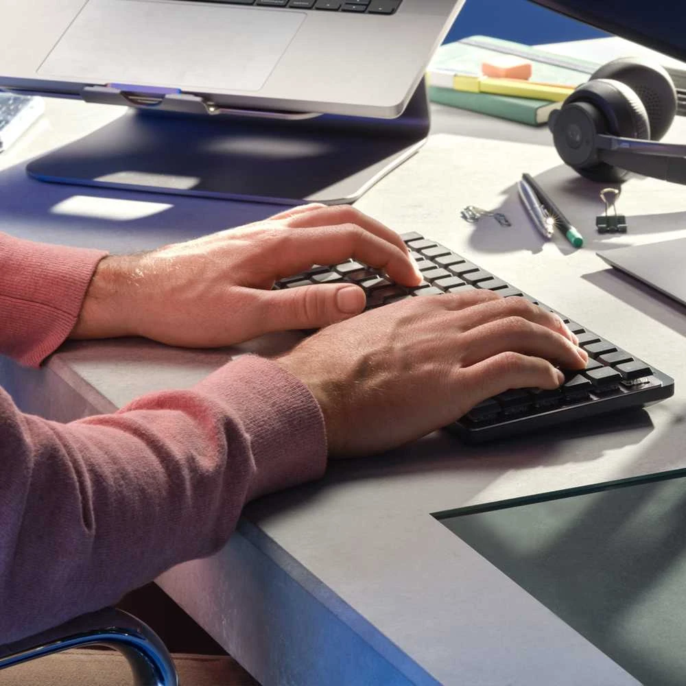 Klaviatūra Logitech MX Mechaninė klaviatūra Mini (klikające) belaidė 75% su pašvietimu grafito