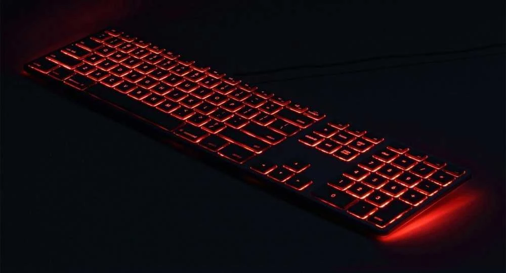 Matias Klaviatūra aliuminio Mac apšvietimas RGB Sidabrinis