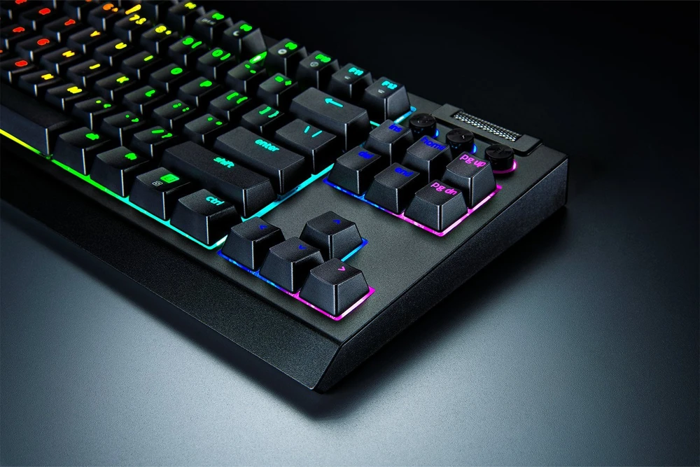 Klaviatūra žaidimams Razer BlackWidow V4 Razer Oranžinis (tactile) belaidė mechaninė su pašvietimu juoda