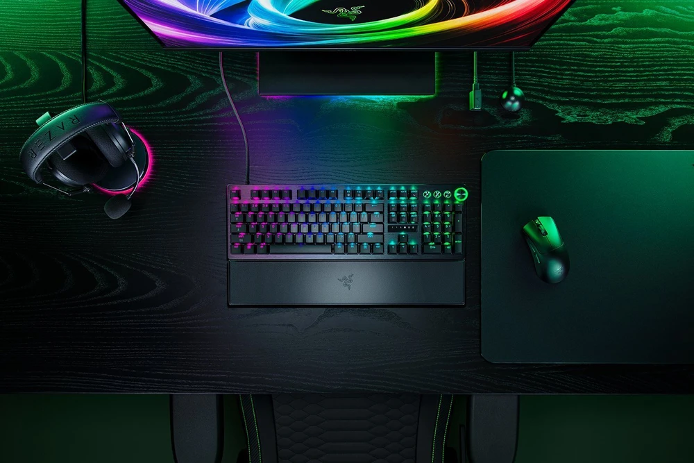 Razer Huntsman V3 Pro 8KHz | Klaviatūra žaidimams | su laidu | US | Razer Analog Optical Switch Gen-2 | Juodas