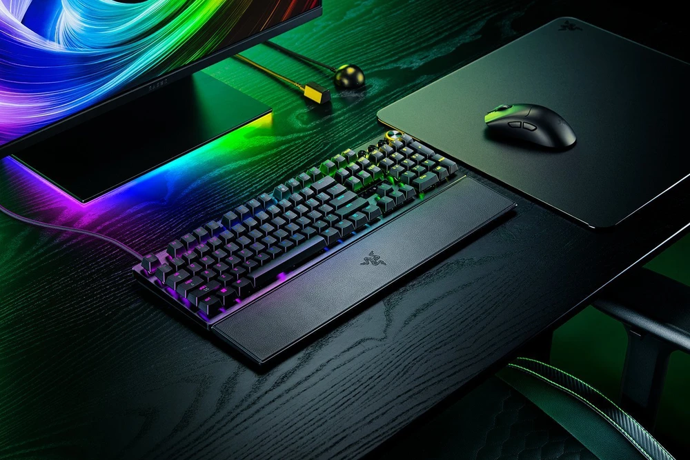 Razer Huntsman V3 Pro 8KHz | Klaviatūra žaidimams | su laidu | US | Razer Analog Optical Switch Gen-2 | Juodas