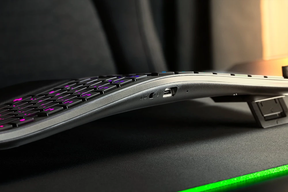 „Razer Pro Type Ergo“ | Klaviatūra | Belaidė | JAV | „Bluetooth“ | Žirklinio jungiklio membraninė
