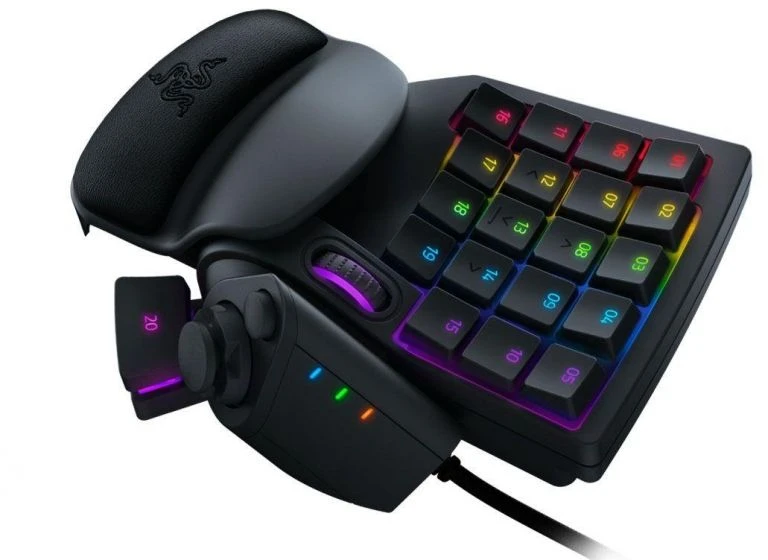 Chroma žaidimų klaviatūra Razer Tartarus V2