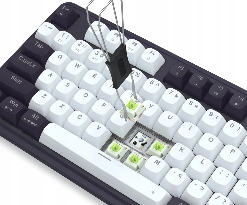 Klaviatūra žaidimams Redragon Terraflare Pro Manbo Linear Switch belaidė mechaninė su pašvietimu balta ir-juoda