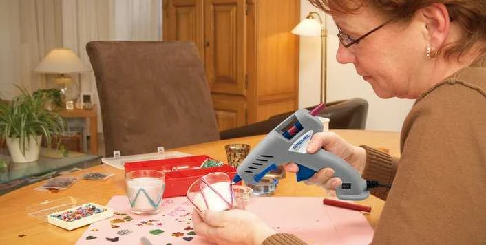 Klijų pistoletas Dremel 930 (930-18 Hobis)