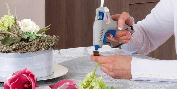 Klijų pistoletas Dremel 930 (930-18 Hobis)
