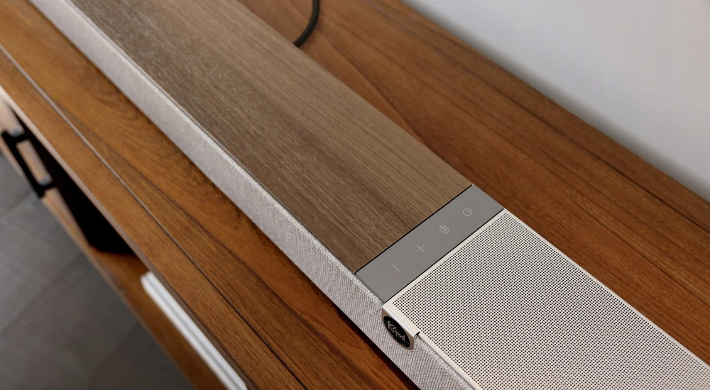 Namų kino sistema „Klipsch Flexus Soundbar Core 100 2.1 Dolby Atmos“, riešutas