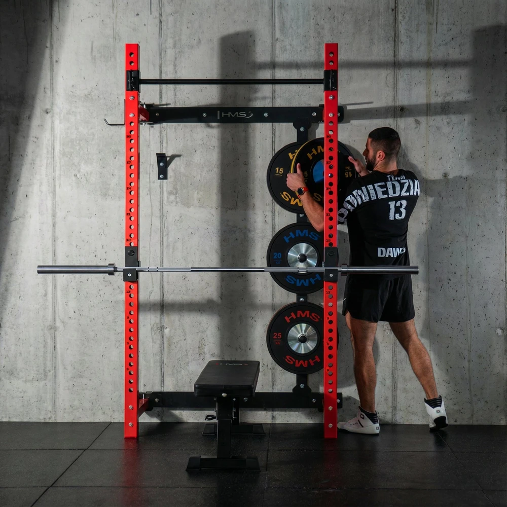 Prie sienos tvirtinama slankiojanti jėgos gardelė su suoliuku KLT34, raudona, HMS Fitness