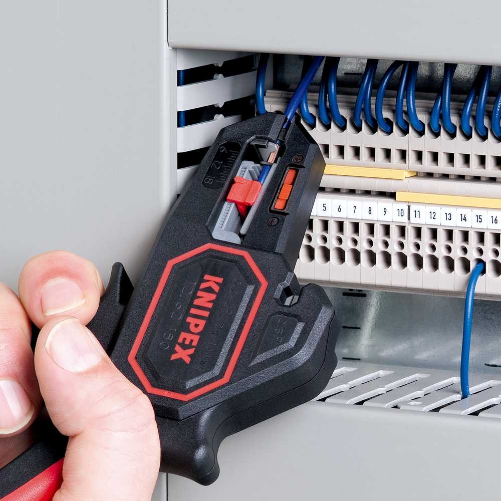 Knipex savaime besireguliuojančios vielos nuplėšimo replės 180 mm (12 62 180)