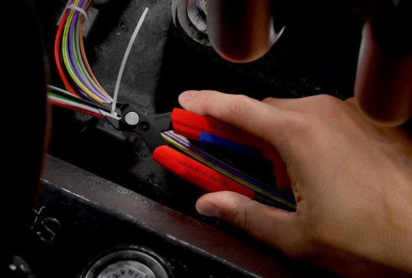 Knipex Szczypce Bocznie Slim Knips 150 mm