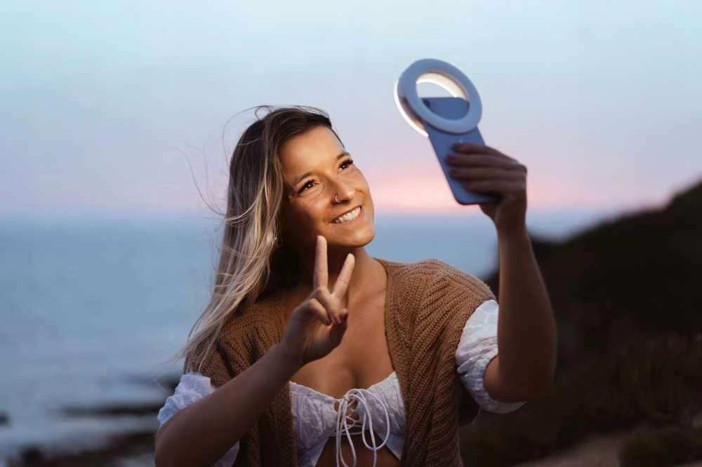 Kodak LED Ring Light Mini 4'' RM001 balta