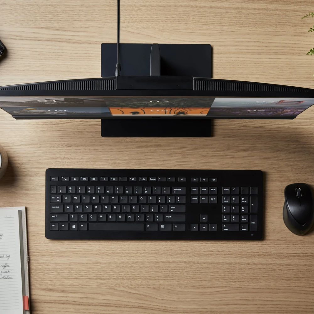 Stacionarus kompiuteris Komputer HP ProOne 440 G9 All-in-One i3-14100T 16GB 512GB 23.8'' Windows 11 Pro Juodas (C61RKET)