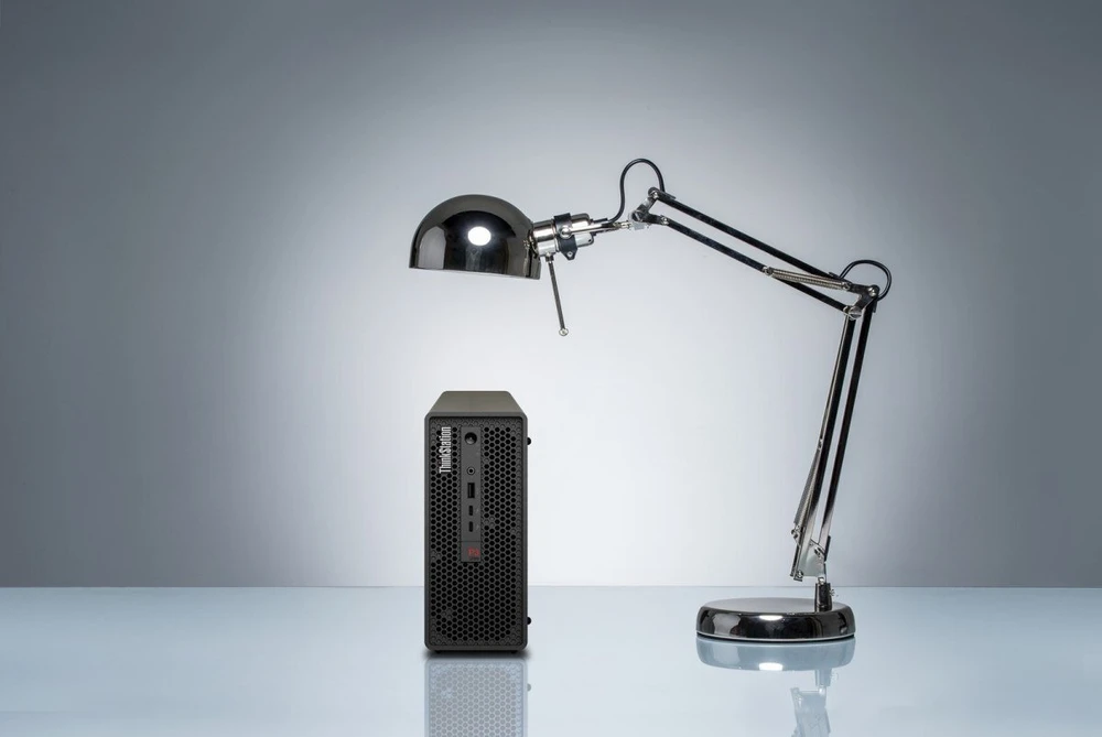 Stacionarus kompiuteris Lenovo ThinkStation P3 Ultra SFF | Intel Core™ i7-13700K | 32 GB RAM | Ubuntu Linux LTS