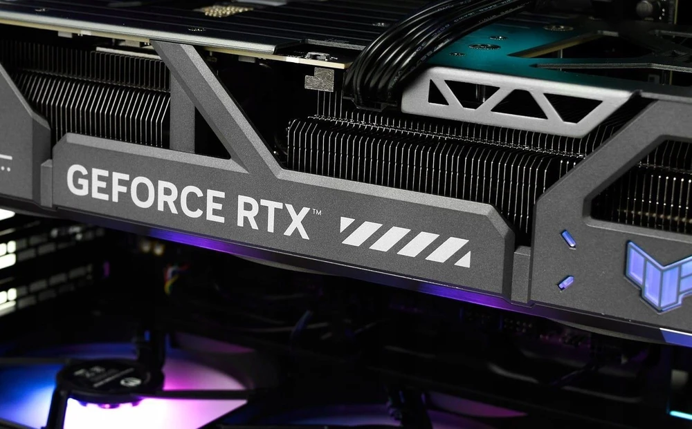 Stacionarus kompiuteris Level UP [C13] Ryzen 7 | RTX 5080 | 64GB | 2TB