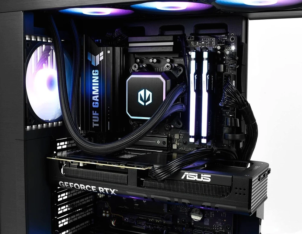 Stacionarus kompiuteris Level UP [M12] Ryzen 7 | RTX 5070 | 32GB | 4TB | W11 Pro