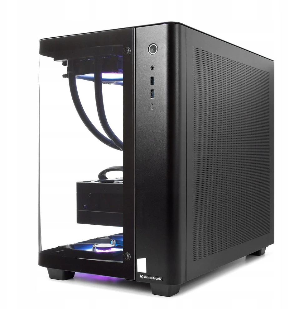Ultimate R790 [C09] Ryzen 7 | RTX 5080 | 32GB | 4TB | W11 Pro | DLSS 4