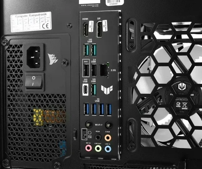 Stacionarus kompiuteris Ultimate R790 [C23] Ryzen 7 | RTX 5080 | 64GB | 4TB+8TB | W11H | DLSS 4
