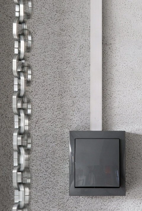 Kontakt Simon Kontaktai-Simon Simon Aquaclick Socket IP44, Schuko, dvigubas kompaktiškas, baltas atvartas ACGSZ2/11