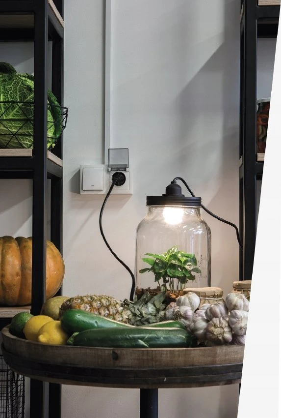 Kontakt Simon Kontaktai-Simon Simon Aquaclick Socket IP44, Schuko, dvigubas kompaktiškas, baltas atvartas ACGSZ2/11