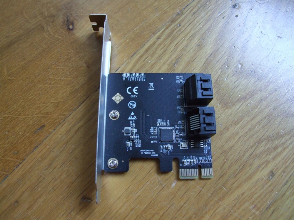Delock karta PCI Express x1 - 4x interna
