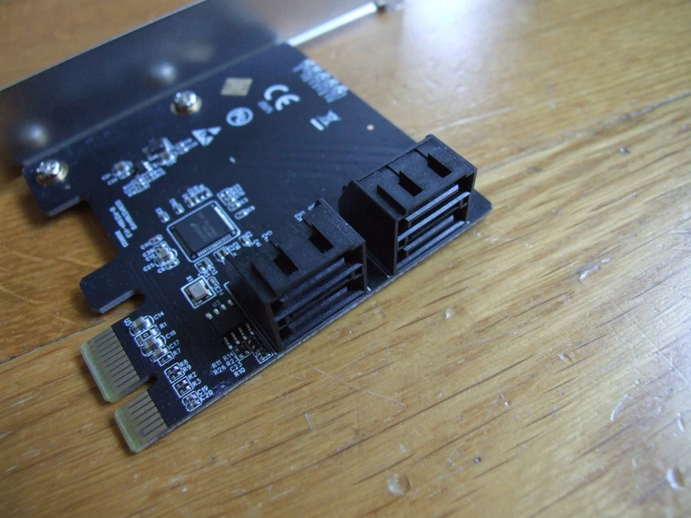 Delock karta PCI Express x1 - 4x interna