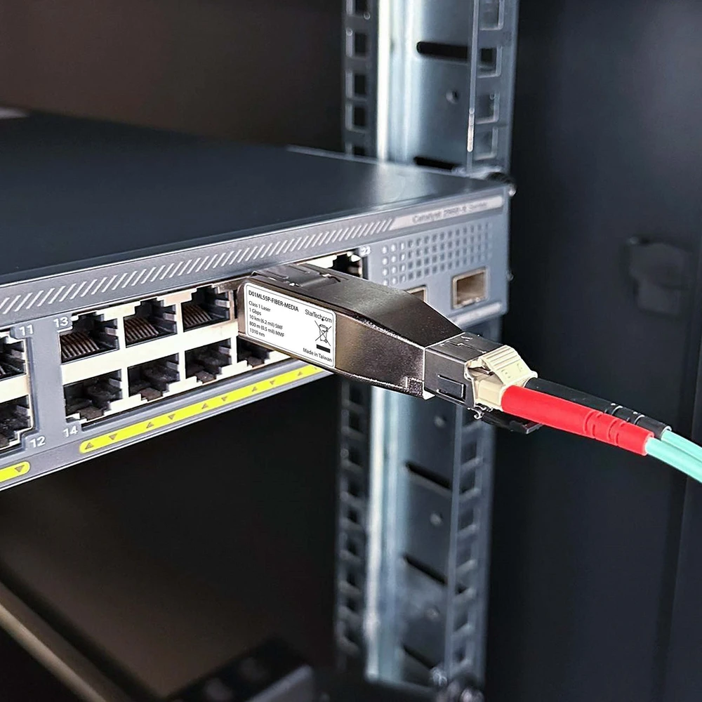 Šakotuvas StarTech FIBER TO RJ45 MEDIA CONVERTER/POE MEDIA CONVERTER DONGLE SMF/M