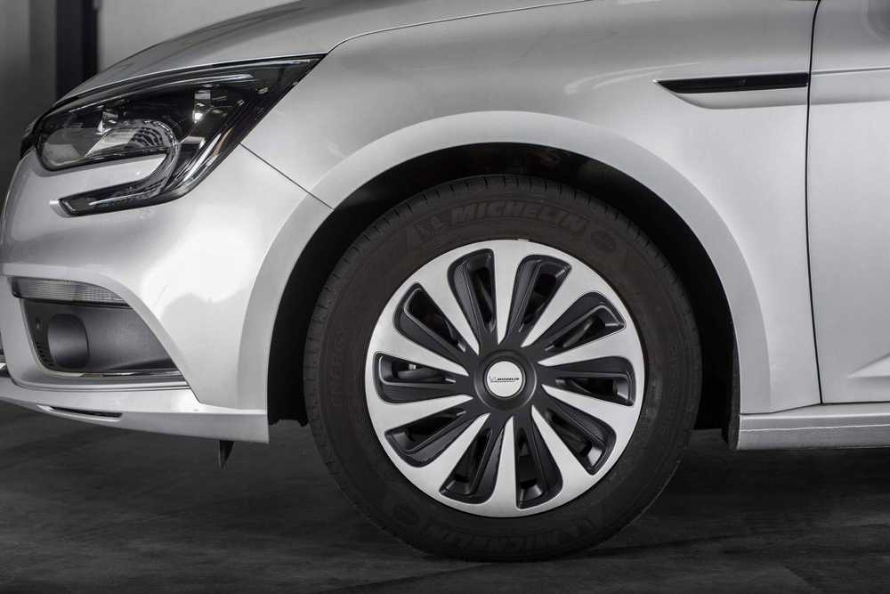 „Kołpak Michelin“ ratlankių gaubtai 15 colių – 4 vnt.