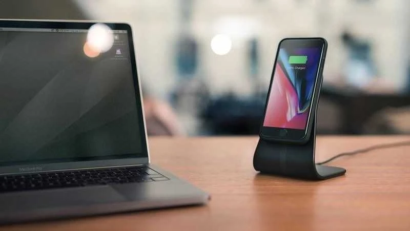 Xvidia XVIDA Fast Charging Desk Stand - Inductive įkroviklis for Samsung Quick Charge 2.0 juodos spalvos
