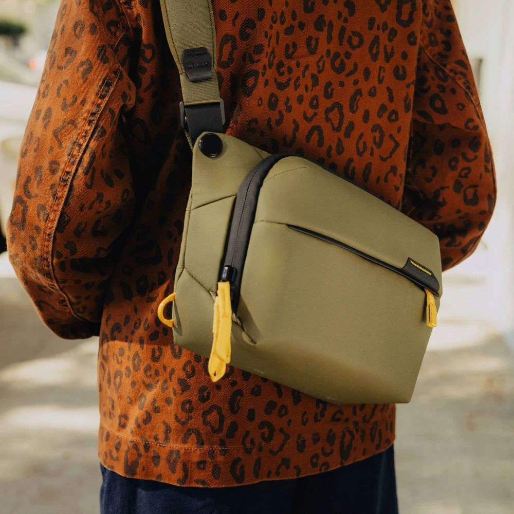 Krepšys Peak Design Everyday Sling V2 3L, ruda