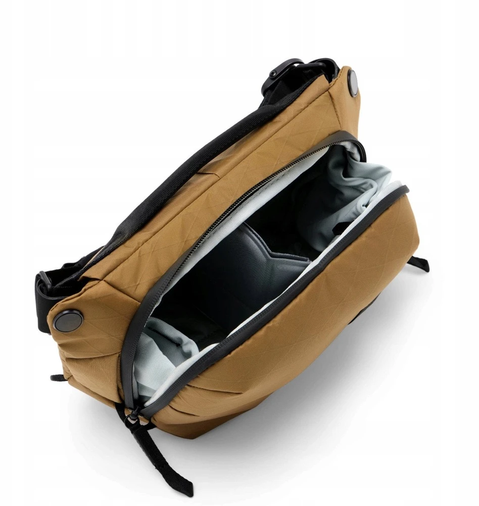 Krepšys Peak Design Krepšys PEAK DESIGN Everyday Sling 3L - Coyote
