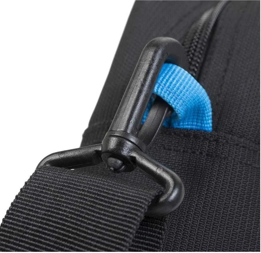 Dėklas Rivacase 8037 juodas 15,6"
