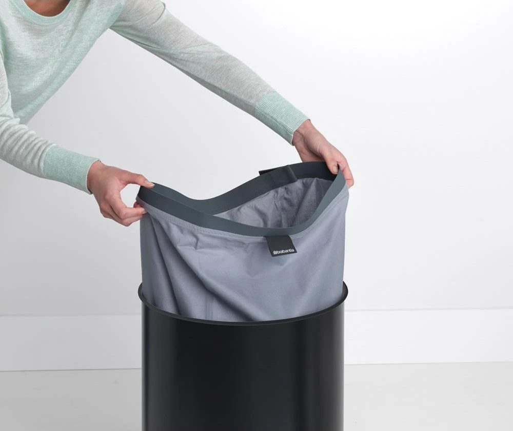 Brabantia Skalbinių dėžė, 60L - Matt Juodas
