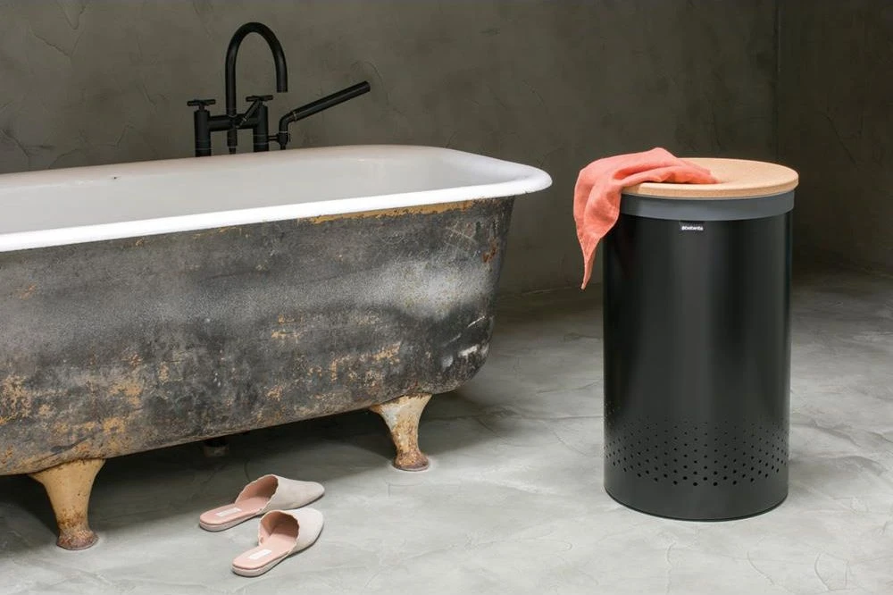 Brabantia Skalbinių dėžė, 60L - Matt Juodas