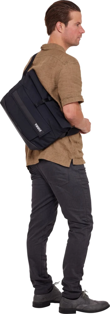 Thule | Crossbody 14L | PARACB-3114 Paramount | Crossbody | Atsparus vandeniui | Juodas