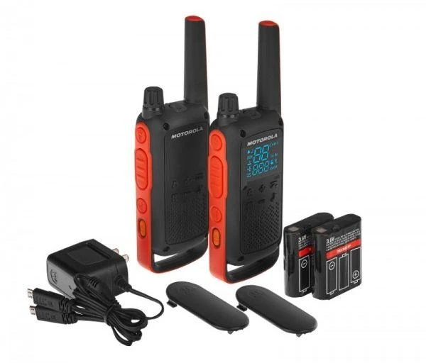 Radijo stotelė - racija  MOTOROLA TALKABOUT T82  2vnt.