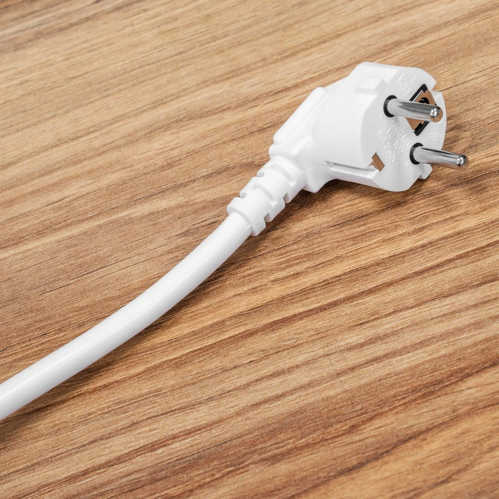 Kruger & Matz Listwa KrugerMatz maitinimo blokas, 4 vokiški lizdai ir 4xUSB 2100 mA, Connect P6 Tuya