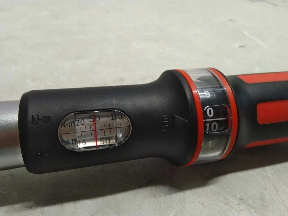 1/2" Dinamometrinis raktas su terkšle ERGOTORQUEprecision 40-200Nm, KS Tools