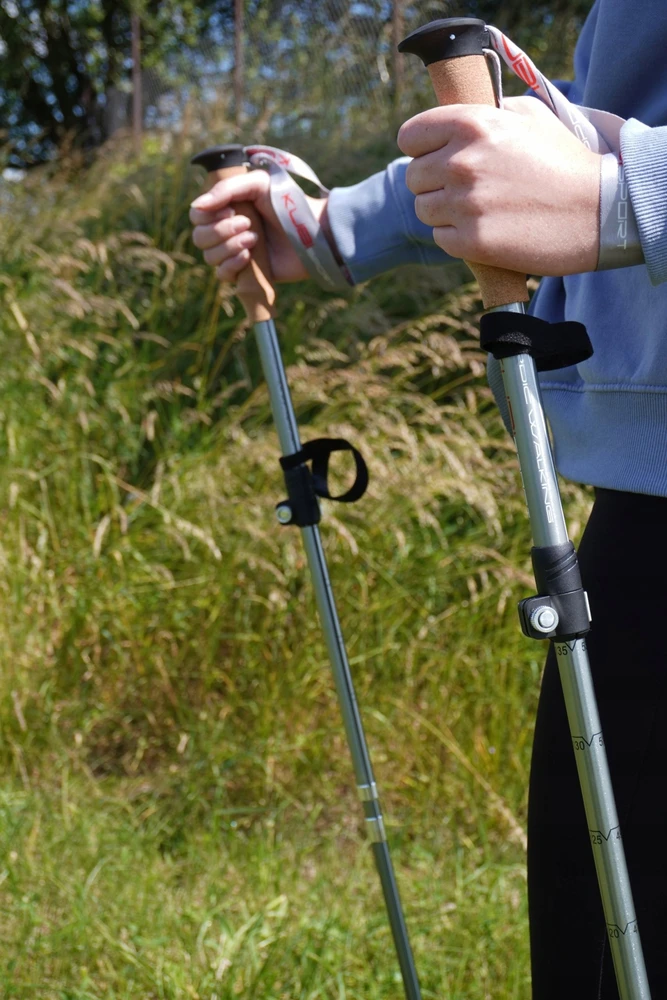 Kubisport Kije kijki trekkingowe składane 5-częściowe regulowane 115-135 cm (Kub_05-LTH134K)