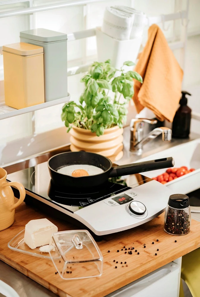 Kaitlentė Camry Cooker Induction | CR 6515 | Number of burners/cooking zones 1 | Induction | Juodas/Sidabrinis