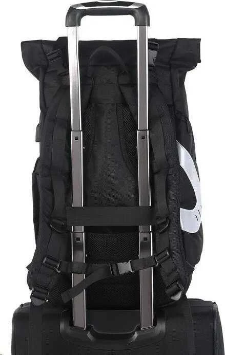 CANYON kuprinė RT-7 Urban 17.3'' Juoda