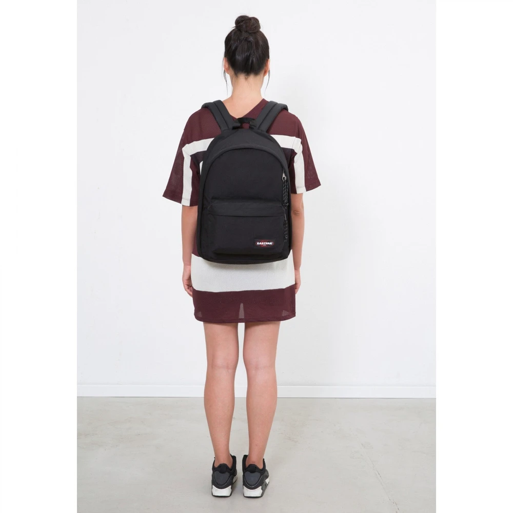 Kuprinė Eastpak Kuprinė „Grįžimas į darbą“ EK0009360081 juoda, vieno dydžio
