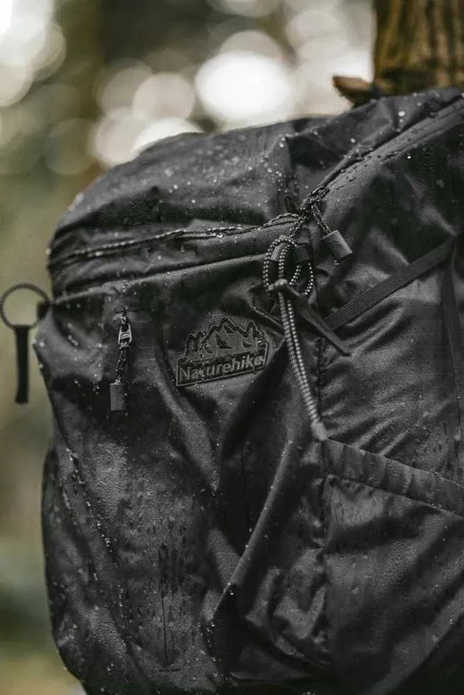 Helio kuprinė 25l cnk2300bb017-juoda NATUREHIKE