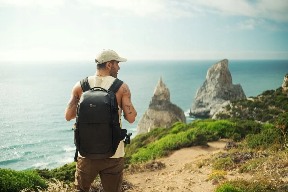 Kuprinė Lowepro Fastpack BP 450 AW IV Juodas (LP37508-PWW)
