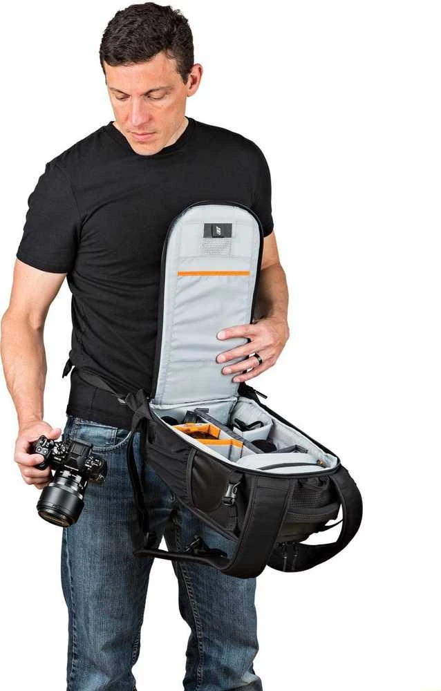 „LOWEPRO FLIPSIDE 200 AW II BLK“ – fotoaparatams, DSLR fotoaparatams ir DJI MAVIC fotoaparatams