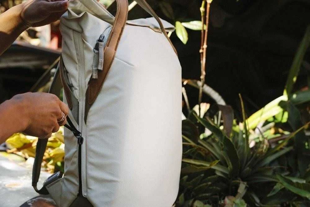 Peak Design kuprinė Everyday Totepack V2 20L, kaulinė